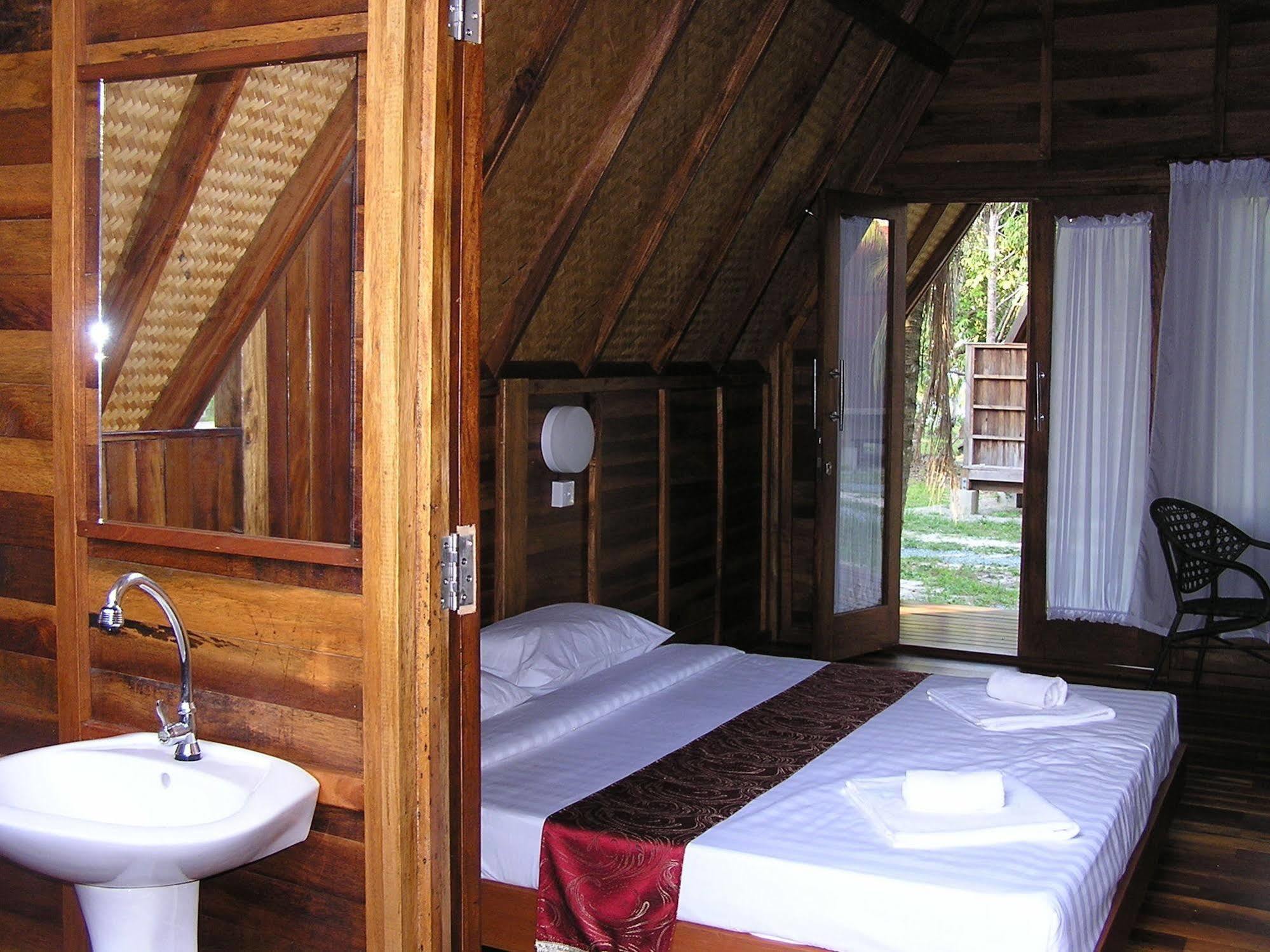 North Borneo Biostation Resort Kudat Exteriör bild